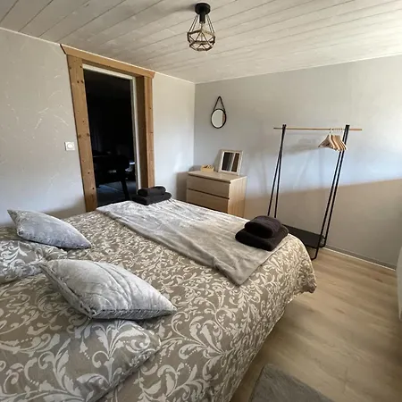 Le Clefcy - Vosges - - Proche Gerardmer Дом отдыха *